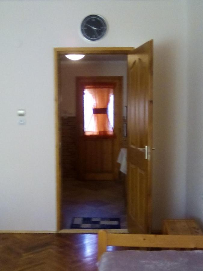 Csilla Apartman Makó Exterior foto