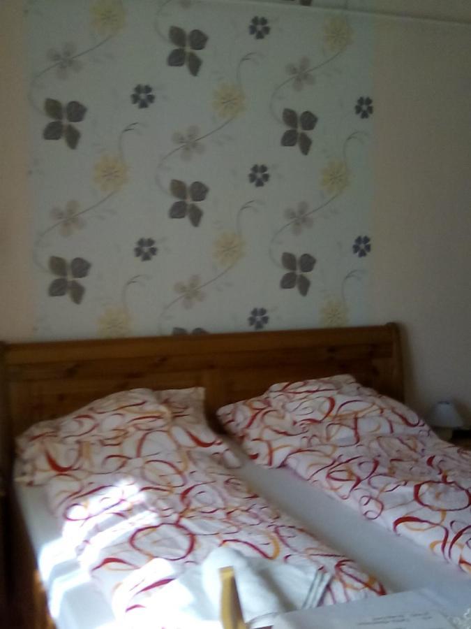 Csilla Apartman Makó Exterior foto