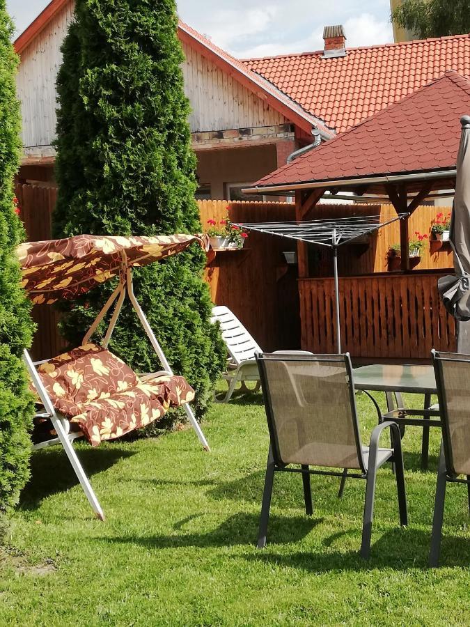 Csilla Apartman Makó Exterior foto